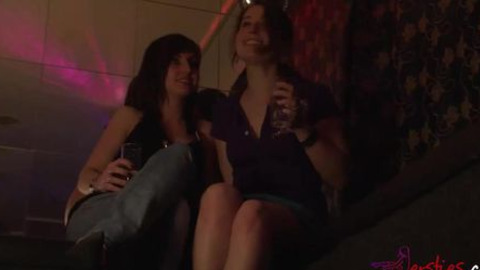 Euro Mommy Craves Hard Young Cock🍆