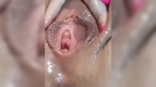 Hard thrusts in her pussy🌮️ and rectum