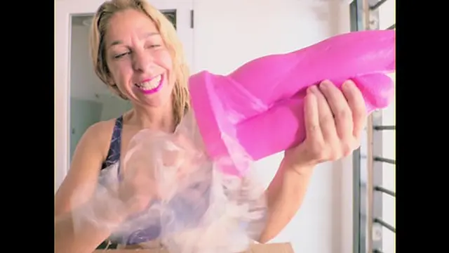 Exploring Fresh Dildos from MrHankies Toys