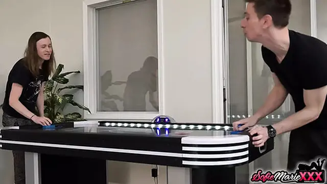 milfs Sofie Marie And Payton Hall Swap boyfriends