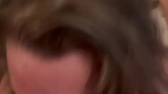 Sweet girl enjoys early morning creampie