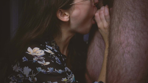 Gives a blowjob to his stepbrother and allows him to cum in his mouth