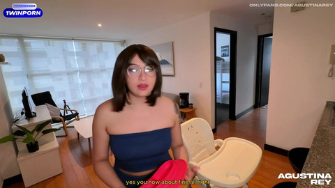 Contrate a una niñera y resulto ser una puta para follar y chupar polla CREAMPIE