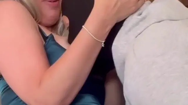 Bk home from a nite out with a PUSSY FULL OF CUM from a guy I met in a bar then bf licks me out ????