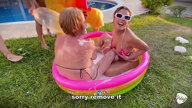 Frisby′s chicken organizes fight between ALIX VLOGS and LARA ROSS to see who will fuck his fat cock