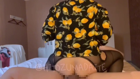 変態人妻熟女の完全プライベートSEXを覗き見しますか？