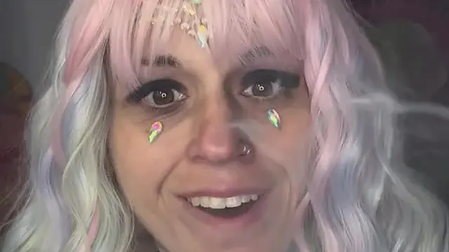 ???? Out of this World ???? Suzy Wylde soaks the floor ???? puddles in this Smoke Show!! Light ‘em up!!