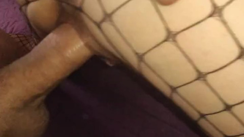 A woman rented an apartment and paid with sex