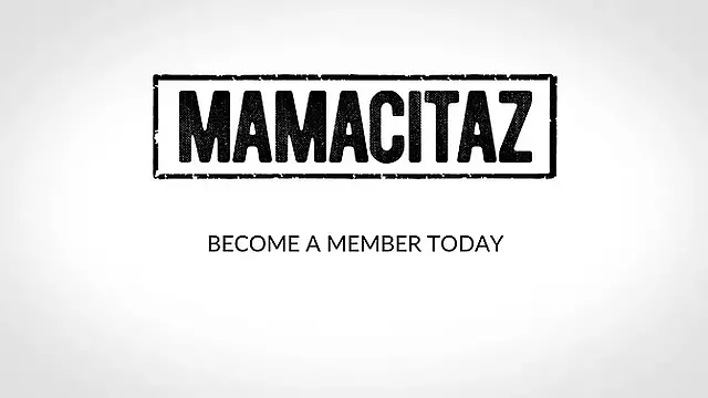 Thicc MILF Picked Up At The Market by BBC - CARNE DEL MERCADO