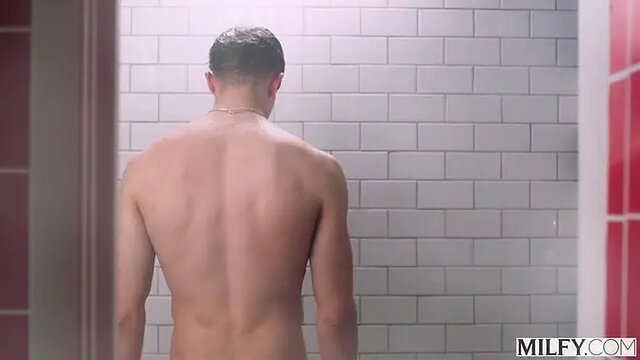 Naughty Milf Lexi Luna Seduces Horny Stud in the Shower at the Spa