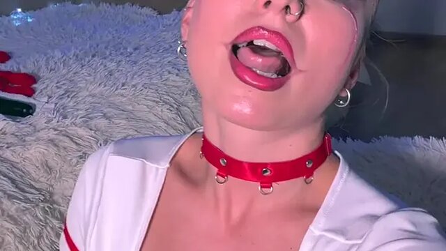 Hell's nurse celebrates Halloween alone  Andre Love solo 