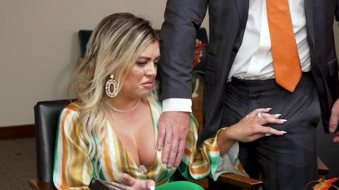 Miss DeSilva's Sinful Seduction Session: Horny🥵 Teacher Gets Creampied Hard!
