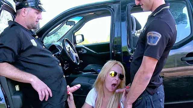 two cocks plowing her wet box in the cop car