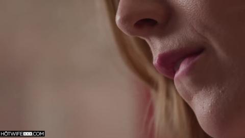 Blowjob Blonde Beauty Sahara Swallows Massive Black Cock🌭