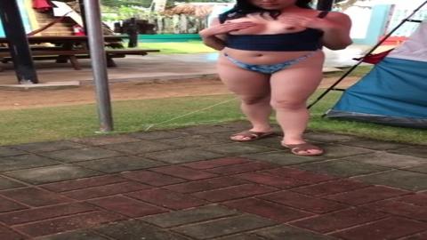 Get banged hard by bf in remote location, photo shoot turns into steamy affair