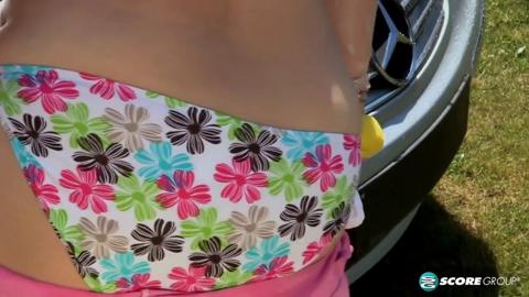 Get Wet Down 'n' Dirty at the Sleazy Wash with those Hotties, Lavina, Sunny, and Amanda!