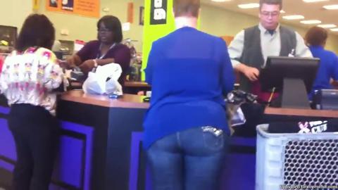Rough-fcking BBW Cougar in skin-tight latex jeans